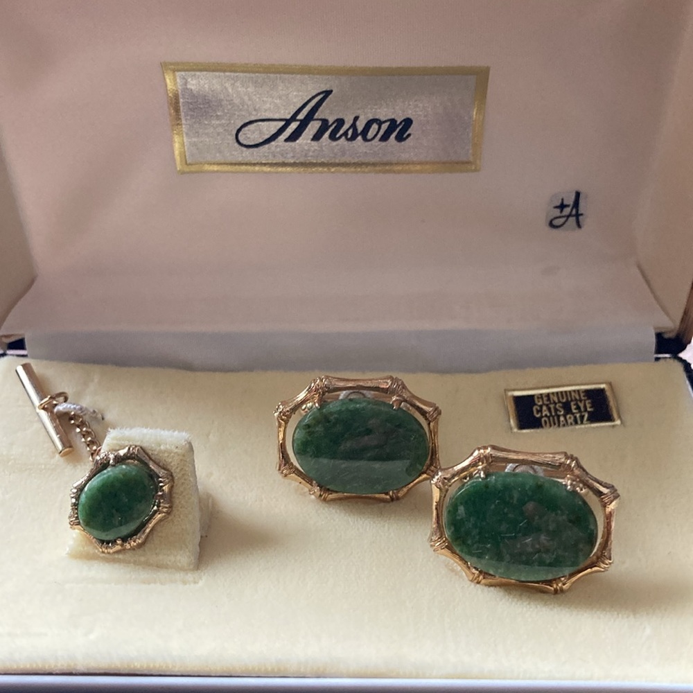 Cats eye quartz cuff links and tie pin